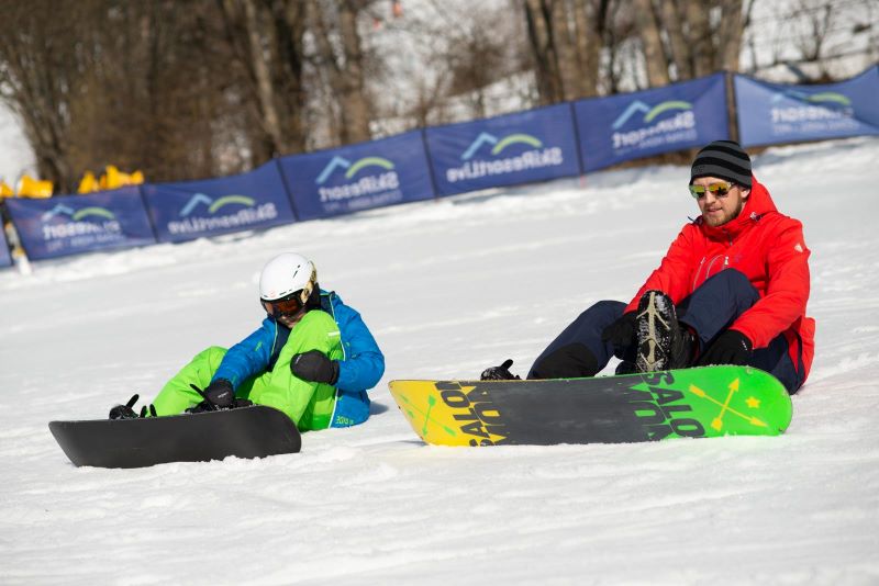 Půjčovna lyží a snowboardů